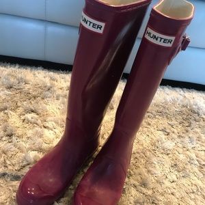 Pink hunter rain boot